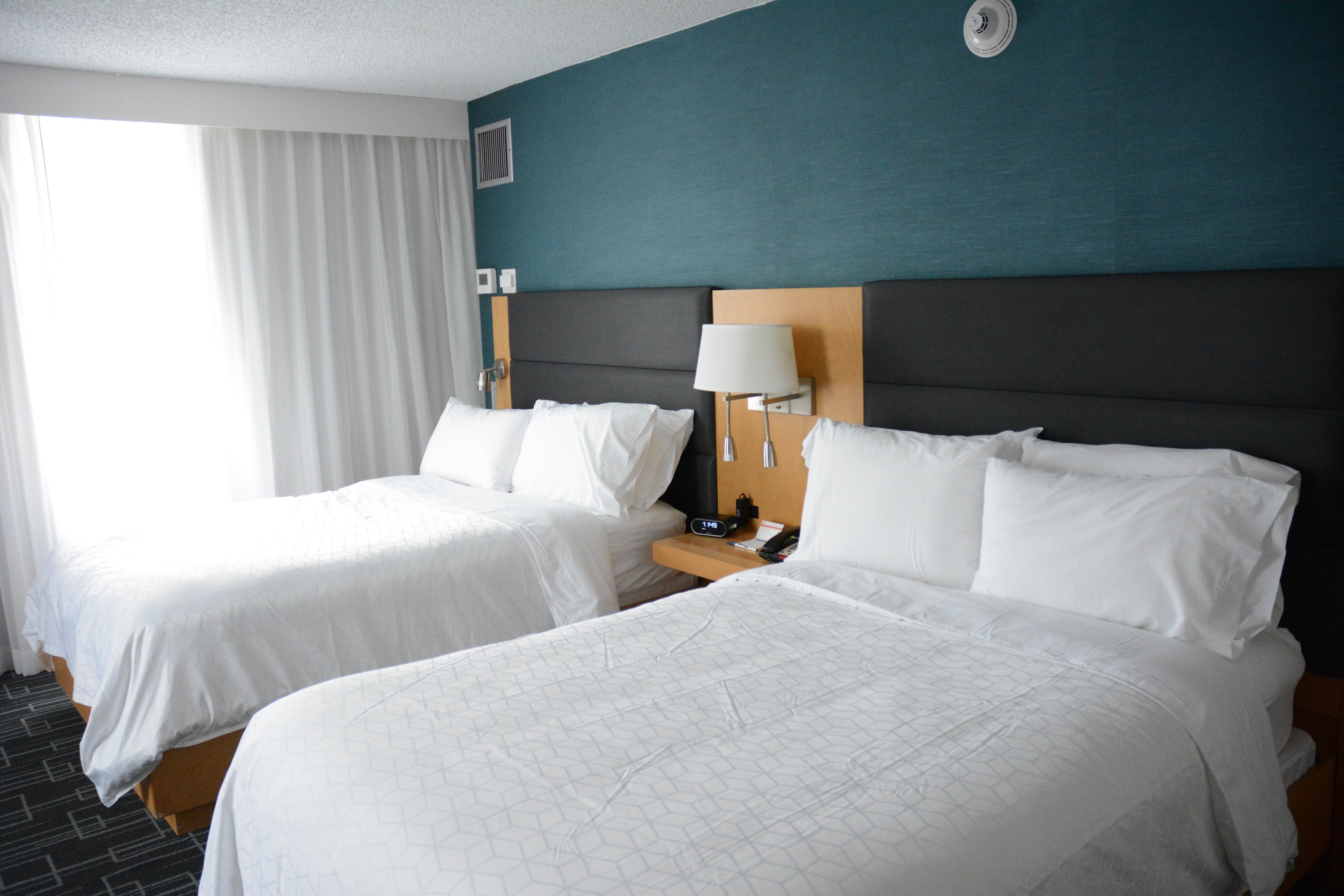 Holiday Inn Express Stamford, An Ihg Hotel Exterior photo